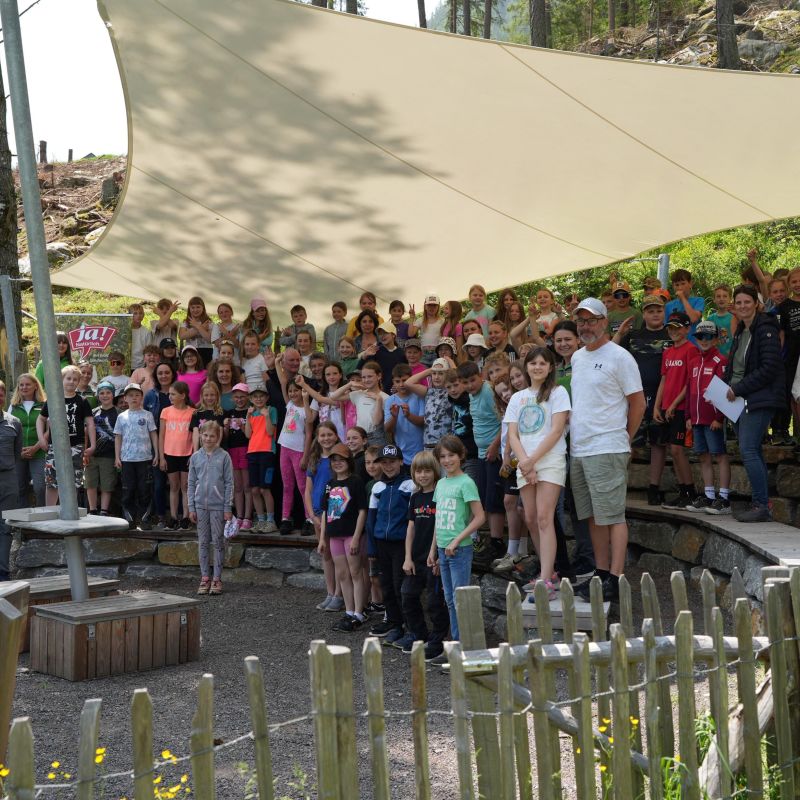Den stimmungsvollen Abschluss bildete das Fest im neuen Outdoor-Klassenzimmer des Nationalparks.